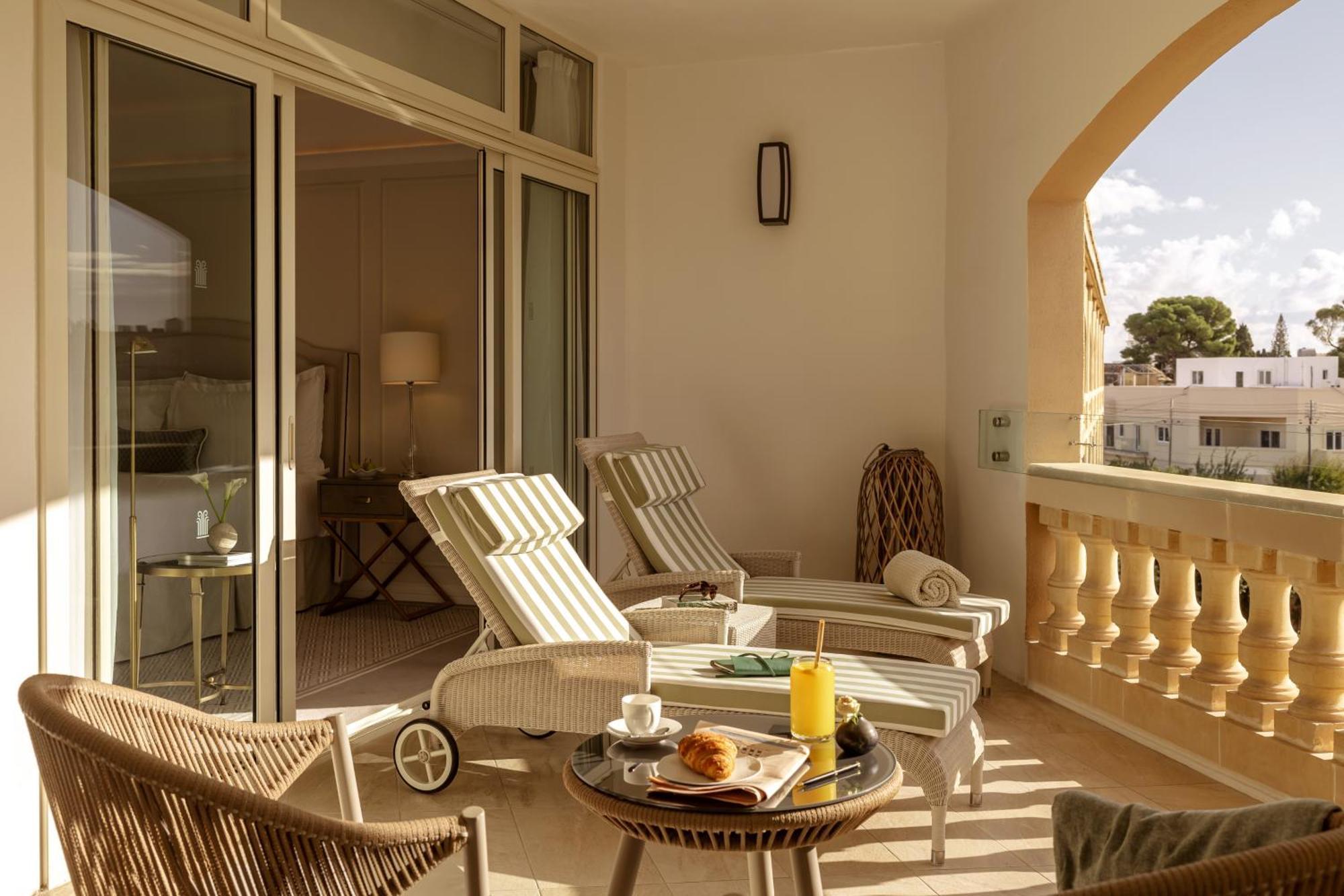 Corinthia Palace Malta Attard Екстериор снимка