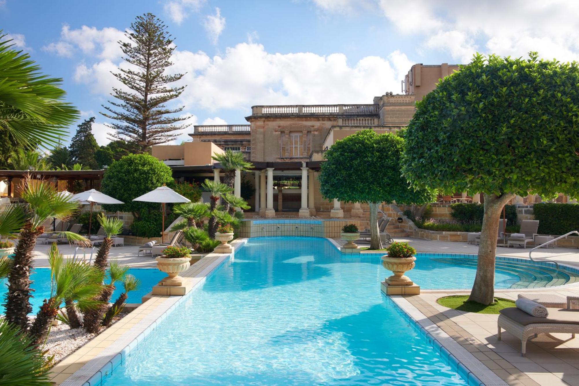 Corinthia Palace Malta Attard Екстериор снимка